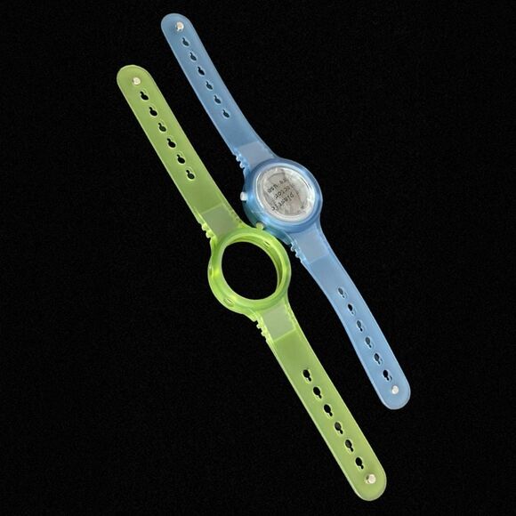 Retro Fashion Convertible Blue and Green Digital Watch - 2000 Avon - NIB - Picture 3 of 5